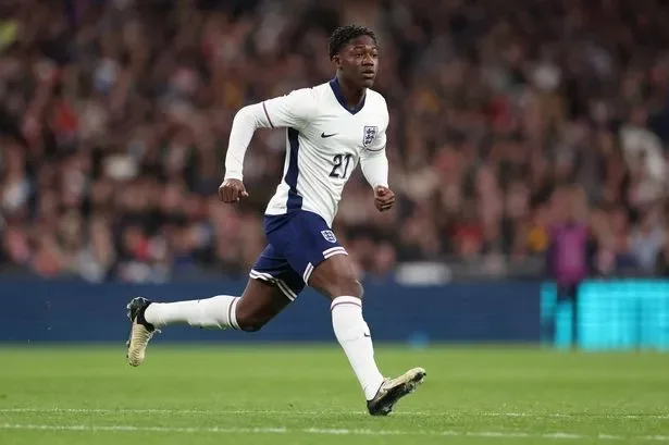 梅努的冷靜與節奏感讓他成為三獅軍團未來的希望(photo:manchestereveningnews)/金享娛樂城